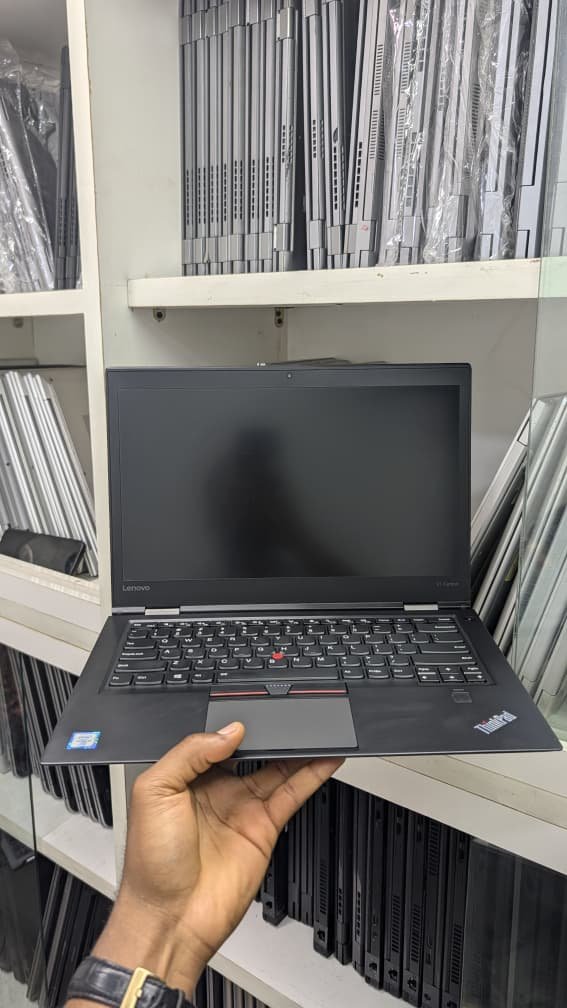 Lenovo Thinkpad X1 Carbon Gen 4