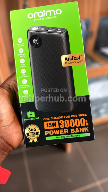 Oraimo PowerBox 300 / PowerBox 300 Lit (30,000mAh, 15W)
